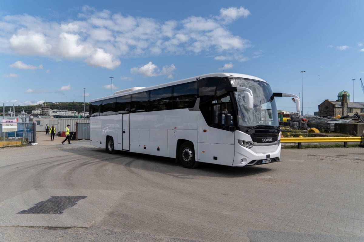 Seisev buss