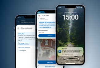 Kolm mobiiltelefoni, kus avatud eesti.ee äpp koos ee-alarm sõnumiga